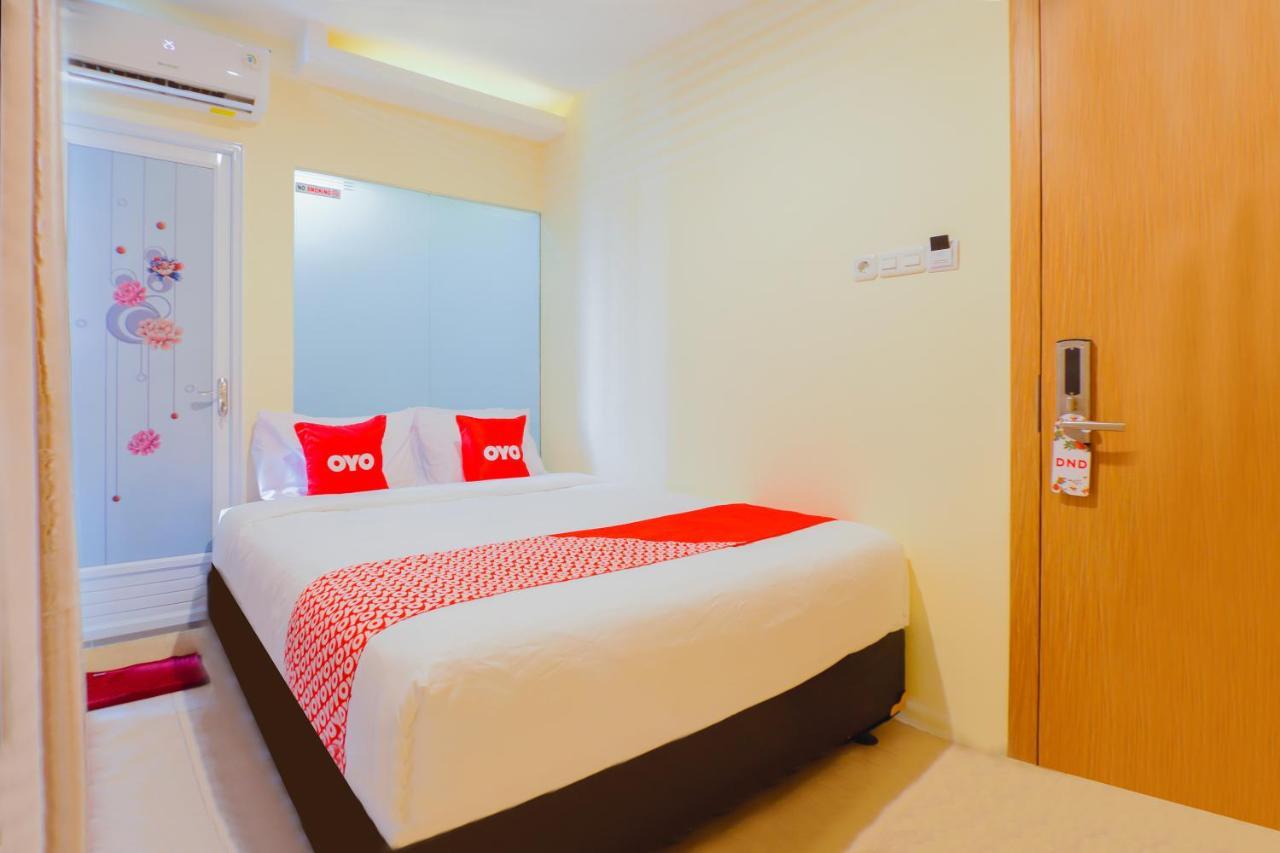 Oyo 1850 The Trend Near Rumah Sakit Royal Taruma Hotel Jakarta